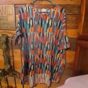 Womens shirt size Medium LuLaRoe